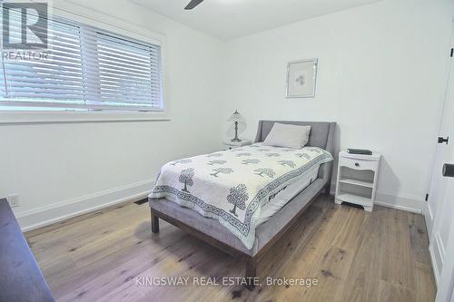 394 Lake Street, Grimsby, ON - Indoor Photo Showing Bedroom