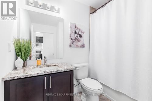 533 - 101 Shoreview Place, Hamilton, ON - Indoor Photo Showing Bathroom