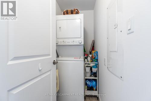 533 - 101 Shoreview Place, Hamilton, ON - Indoor Photo Showing Laundry Room