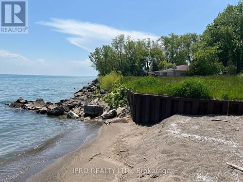 12 Beach Boulevard, Leamington, ON - Outdoor With Body Of Water With View