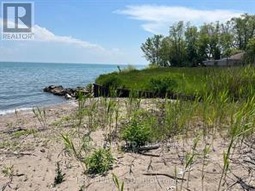 12 Beach Boulevard, Leamington, ON - Outdoor With Body Of Water With View