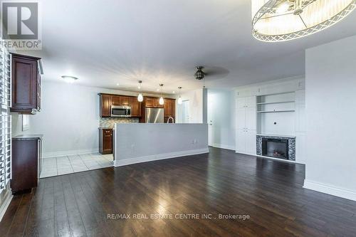 101 - 1106 Jalna Boulevard, London, ON - Indoor With Fireplace