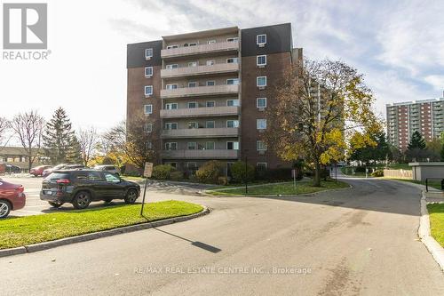 101 - 1106 Jalna Boulevard, London, ON - Outdoor With Facade