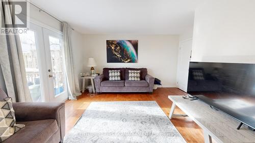 6 - 20 Kernohan Parkway, London, ON - Indoor Photo Showing Living Room