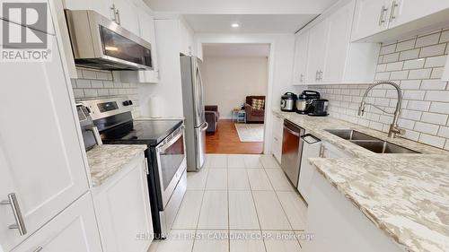 6 - 20 Kernohan Parkway, London, ON - Indoor Photo Showing Kitchen With Stainless Steel Kitchen With Double Sink With Upgraded Kitchen