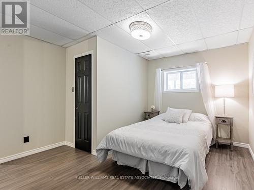 10 Appleton Drive, Orangeville, ON - Indoor Photo Showing Bedroom