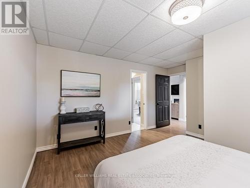 10 Appleton Drive, Orangeville, ON - Indoor Photo Showing Bedroom