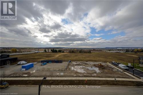 115 - 1565 Rose Way, Milton, ON - Outdoor With View