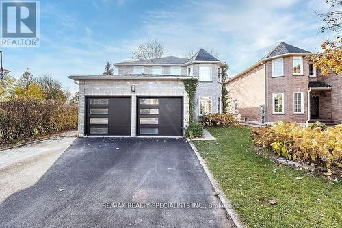 7326 Aspen Avenue, Mississauga, ON - Outdoor With Facade