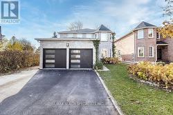 7326 ASPEN AVENUE  Mississauga, ON L5N 6P2