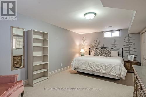 6 Turtle Lake Drive, Halton Hills, ON - Indoor Photo Showing Bedroom