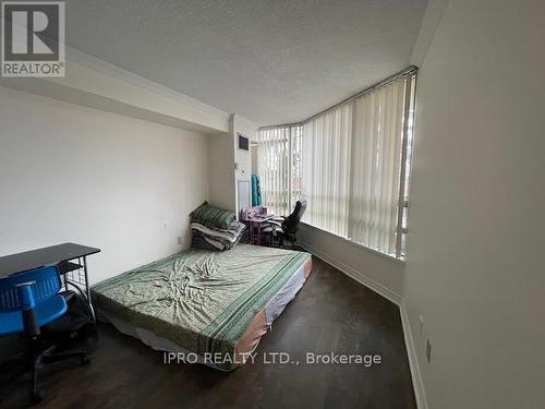 210 - 75 King Street, Mississauga, ON - Indoor Photo Showing Bedroom