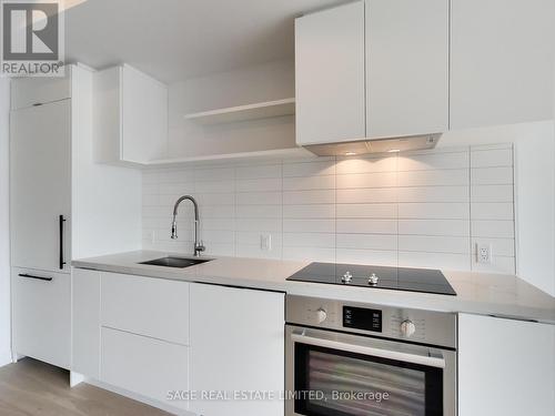 307 - 35 Wabash Avenue, Toronto, ON - Indoor Photo Showing Kitchen With Upgraded Kitchen