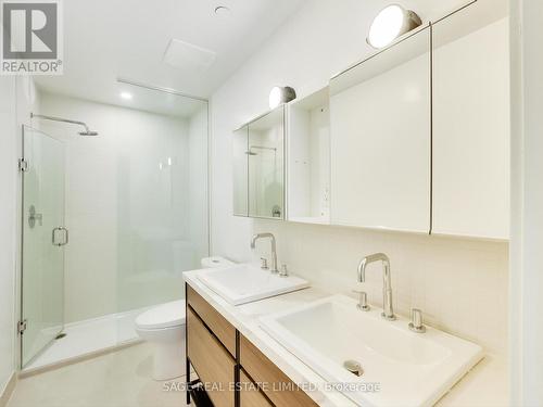 307 - 35 Wabash Avenue, Toronto, ON - Indoor Photo Showing Bathroom