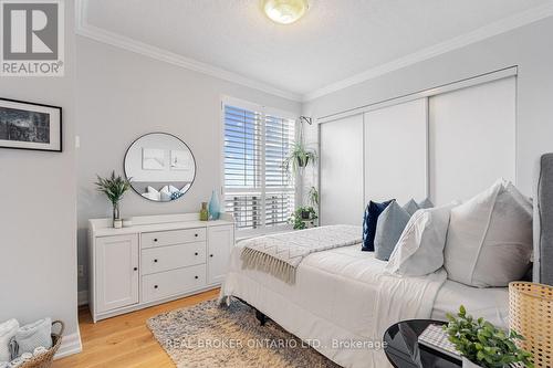 1614 - 2083 Lake Shore Boulevard W, Toronto, ON - Indoor Photo Showing Bedroom