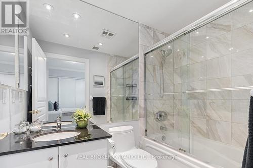 1614 - 2083 Lake Shore Boulevard W, Toronto, ON - Indoor Photo Showing Bathroom