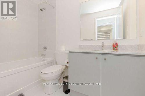 123 - 349 Wheat Boom Drive, Oakville, ON - Indoor Photo Showing Bathroom