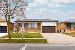 7596 DARCEL AVENUE  Mississauga, ON L4T 2Y1