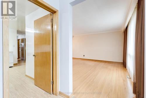 7596 Darcel Avenue, Mississauga, ON - Indoor Photo Showing Other Room