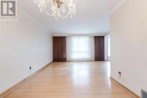 7596 Darcel Avenue, Mississauga, ON - Indoor Photo Showing Other Room