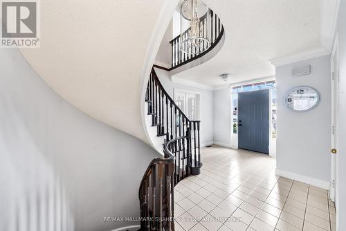 1034 Oak Meadow Road, Oakville, ON - Indoor Photo Showing Other Room