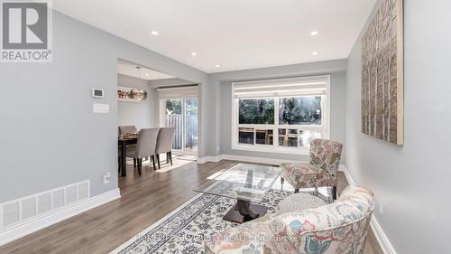 28 - 1616 Haig Boulevard, Mississauga, ON - Indoor Photo Showing Living Room