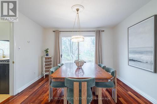 1624 Howat Cres Crescent, Mississauga, ON - Indoor Photo Showing Dining Room