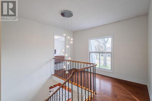 1624 Howat Cres Crescent, Mississauga, ON - Indoor Photo Showing Other Room