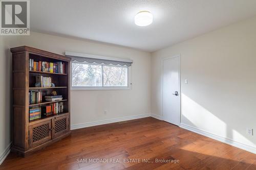 1624 Howat Crescent, Mississauga, ON - Indoor Photo Showing Other Room