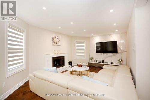 953 Focal Road, Mississauga, ON - Indoor Photo Showing Living Room With Fireplace