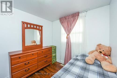 52 Crawford Drive, Brampton, ON - Indoor Photo Showing Bedroom