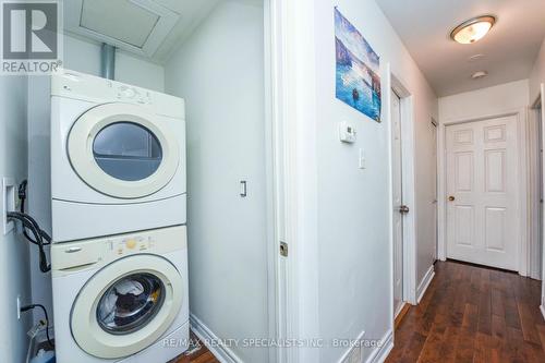 52 Crawford Drive, Brampton, ON - Indoor Photo Showing Laundry Room