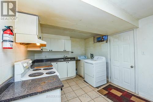 52 Crawford Drive, Brampton, ON - Indoor Photo Showing Laundry Room