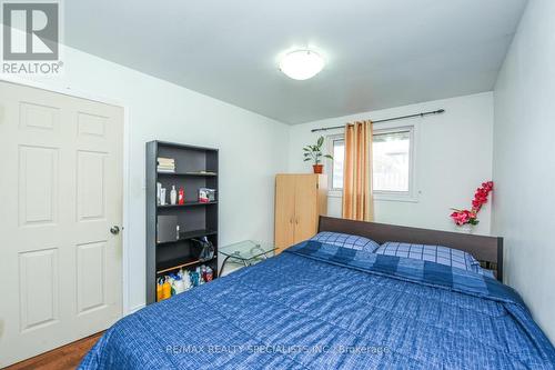 52 Crawford Drive, Brampton, ON - Indoor Photo Showing Bedroom