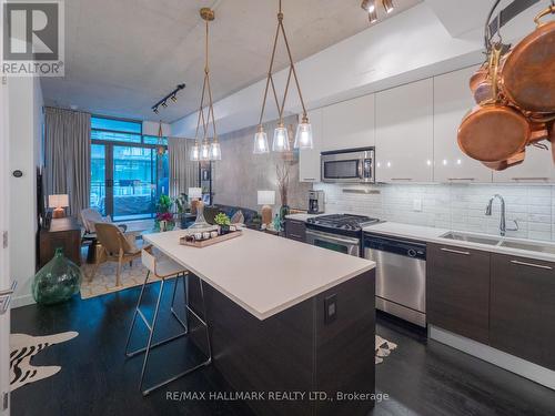 526 - 90 Broadview Avenue, Toronto, ON - Indoor Photo Showing Kitchen With Stainless Steel Kitchen With Double Sink With Upgraded Kitchen