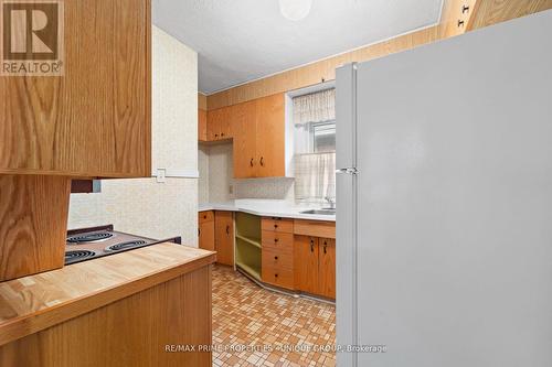 174 Gamble Avenue, Toronto, ON - Indoor Photo Showing Kitchen