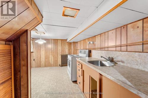 174 Gamble Avenue, Toronto, ON - Indoor Photo Showing Kitchen