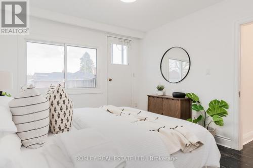 1716 Dundas Street E, Toronto, ON - Indoor Photo Showing Bedroom