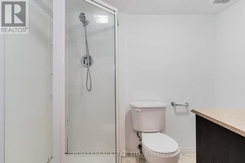 1716 Dundas Street E, Toronto, ON - Indoor Photo Showing Bathroom