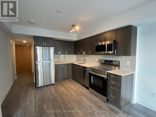 1455 Celebration Drive, Pickering, ON - Indoor Photo Showing Kitchen With Stainless Steel Kitchen