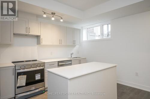 119 - 1070 Douglas Mccurdy Comm, Mississauga, ON - Indoor Photo Showing Kitchen