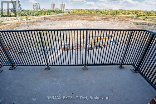 411 - 38 Simcoe Promenade, Markham, ON - Outdoor With Balcony