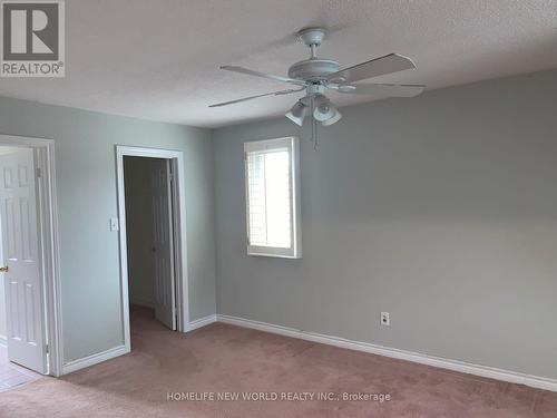 33 Ashfield Drive, Richmond Hill, ON - Indoor Photo Showing Other Room