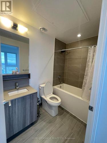 2006 - 898 Portage Parkway, Vaughan, ON - Indoor Photo Showing Bathroom