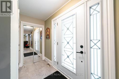 3252 15Th Side Road, New Tecumseth, ON - Indoor Photo Showing Other Room