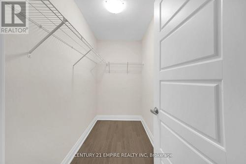 210 Ferragine Crescent, Bradford West Gwillimbury, ON - Indoor Photo Showing Other Room