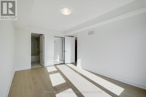 20 William Shearn Crescent, Markham, ON - Indoor Photo Showing Other Room