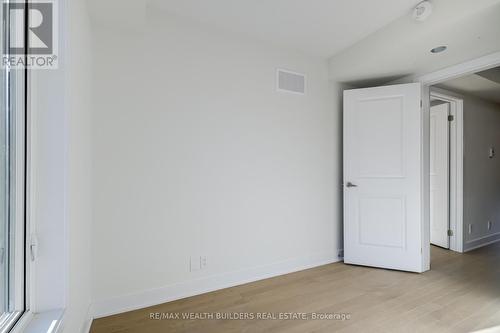 20 William Shearn Crescent, Markham, ON - Indoor Photo Showing Other Room