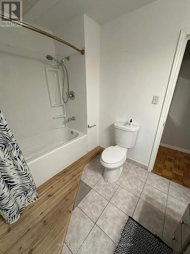 18 Joel Avenue, Georgina, ON - Indoor Photo Showing Bathroom