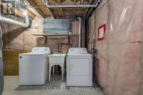 17 Orok Lane, Barrie, ON - Indoor Photo Showing Laundry Room